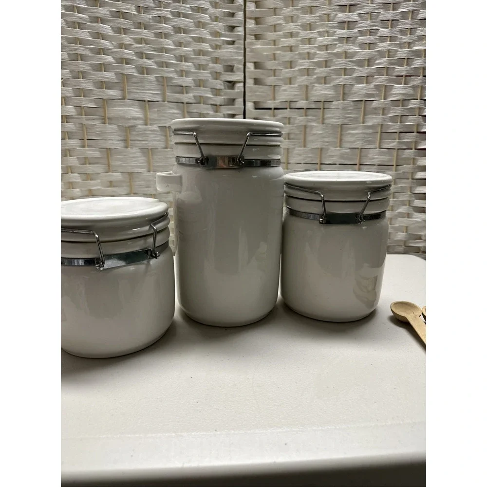 China 3 piece Canister Set W/ Wooden Spoons White Locking Lids